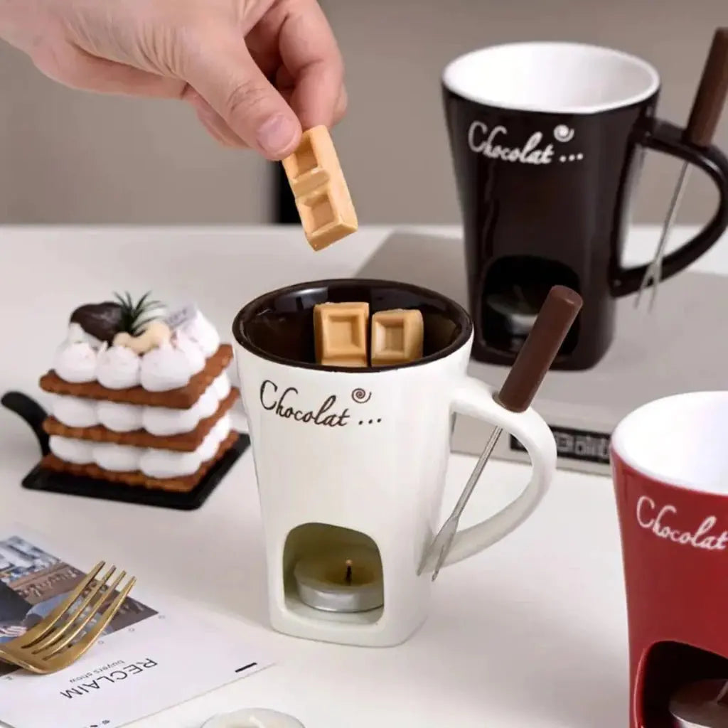 Mini Caneca Fondue Porcelana com 1 Garfo